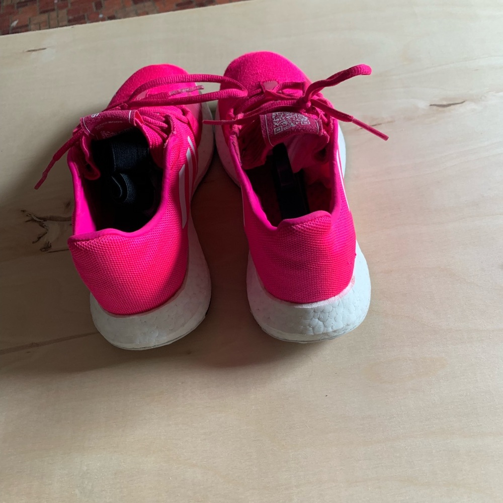 Adidas PureBoost - Picture 3 of 6